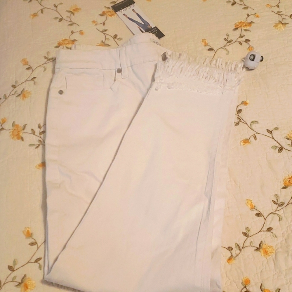 Sofia skinny jeans size 14